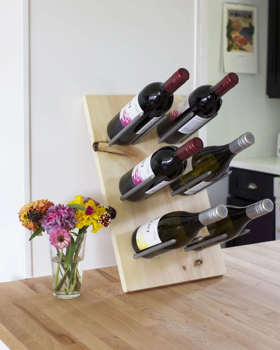 14. Construcción del estante de vino moderno