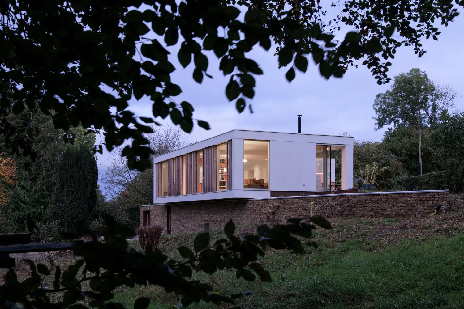 埃利奥特建筑师事务所的漂浮别墅,英国科尔布鲁奇 埃利奥特建筑师事务所的漂浮别墅,英国科尔布鲁奇