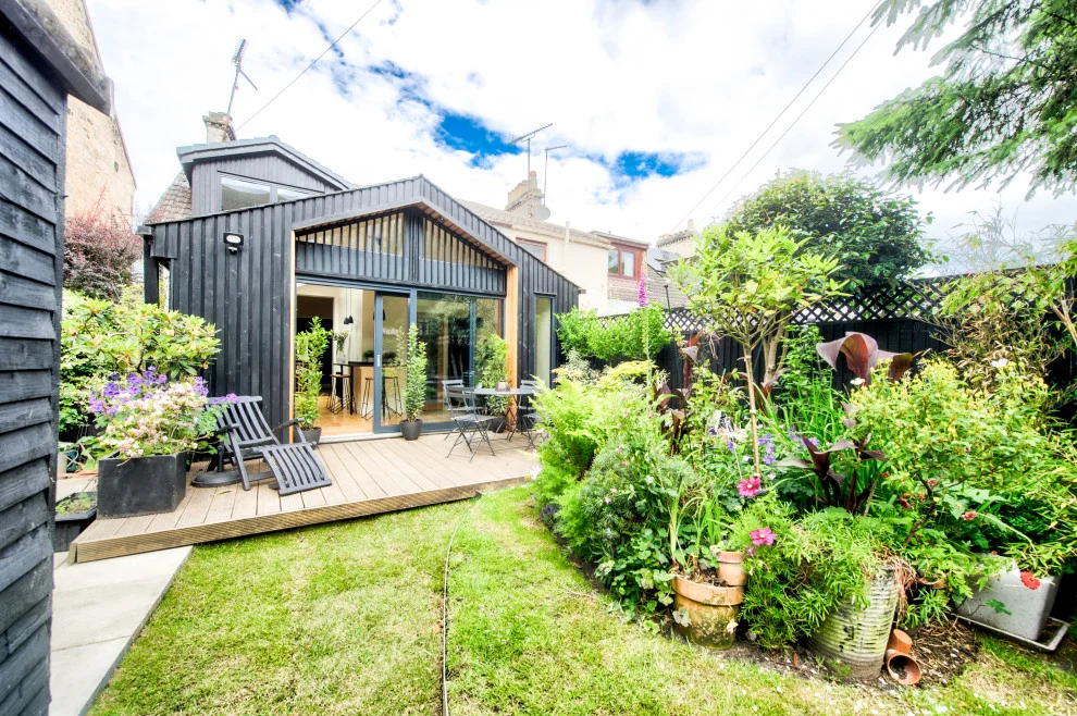 10. Modern Landscape