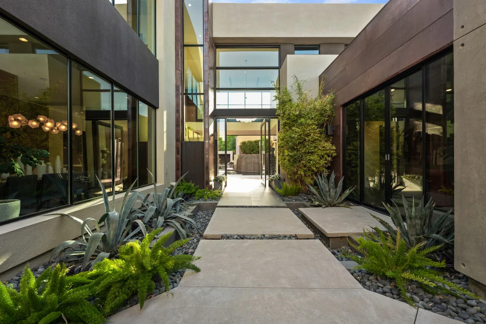 16. Ridge House Residential