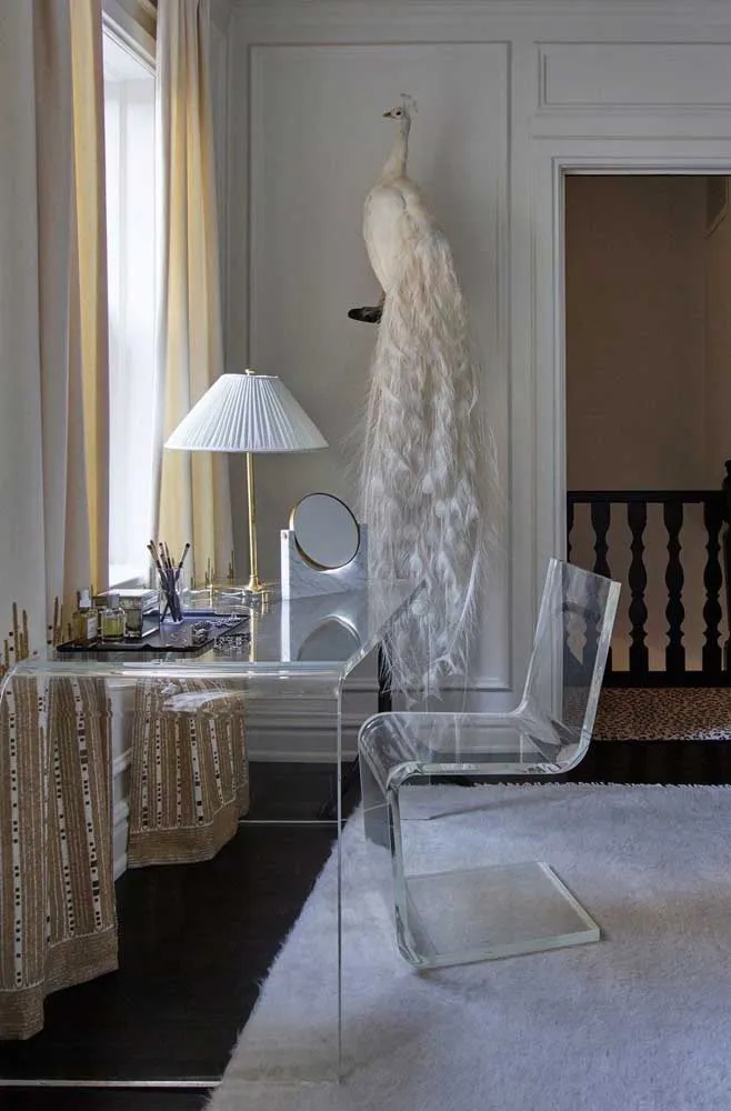 How to Choose Perfect Semi-Transparent Chairs for Home Interior