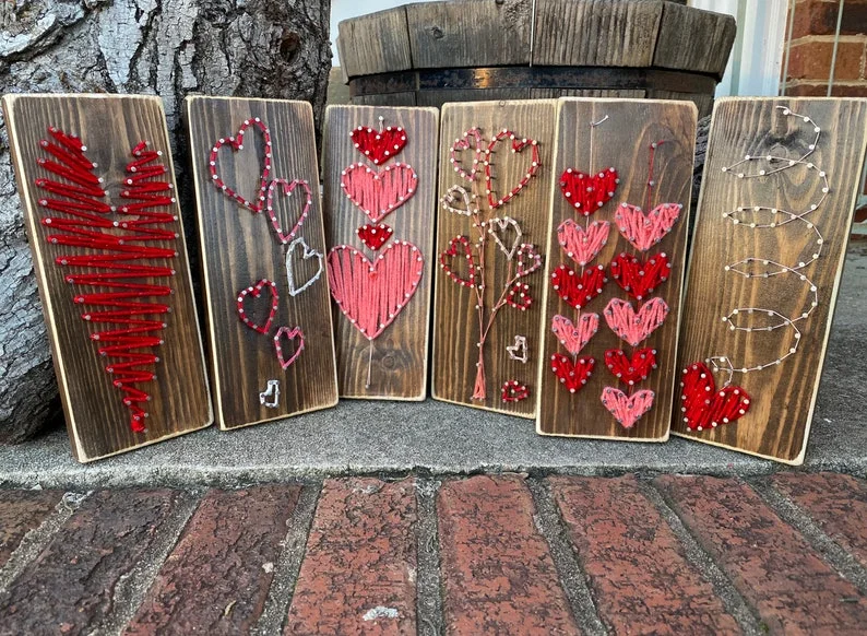 15. Cartel de cuerda en forma de corazón