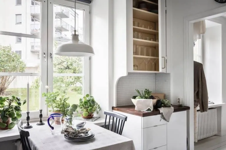 Charming Second-Hand Nordic Mini-Flat