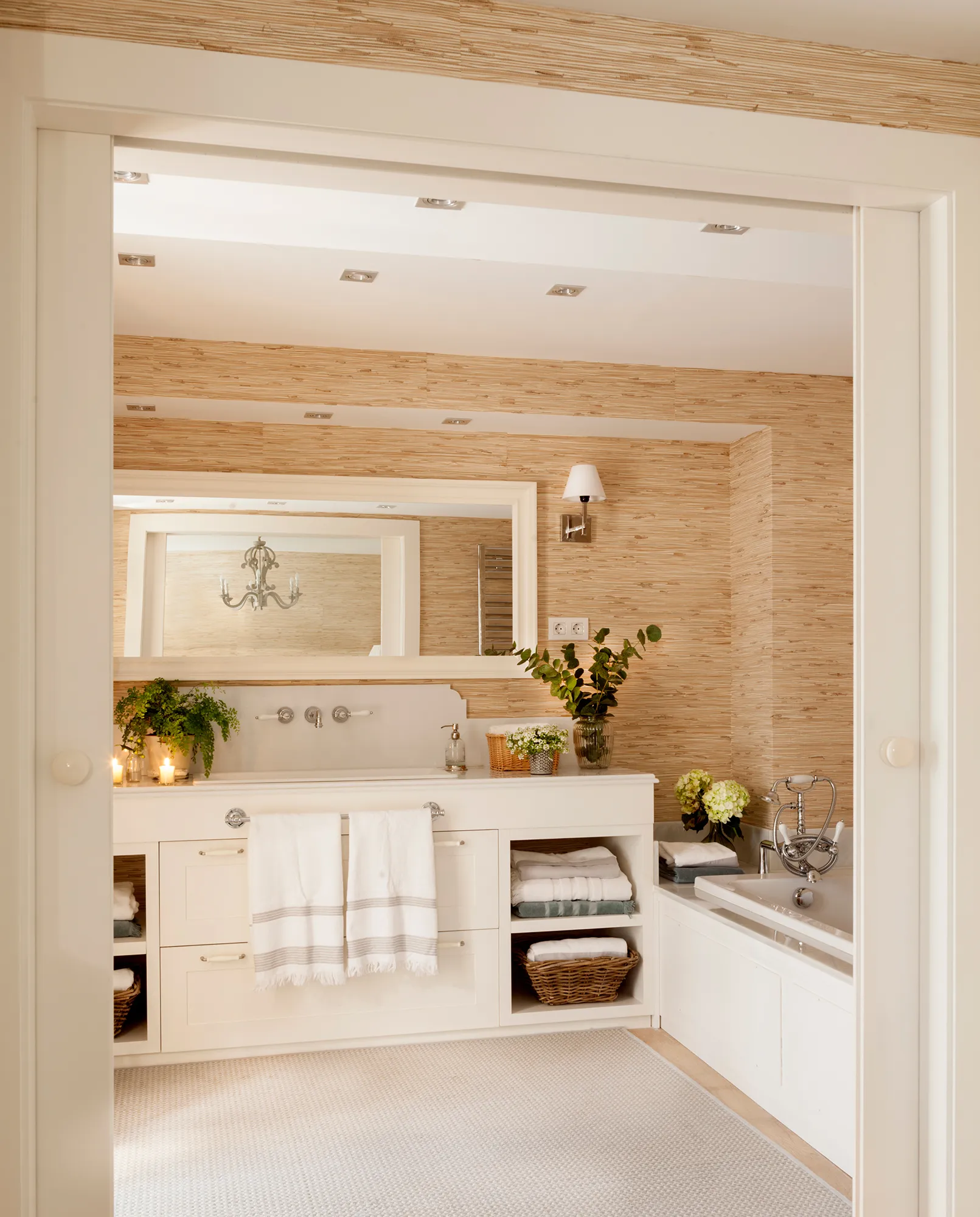 带淋浴的浴室，宽敞，迷你浴室灵感设计