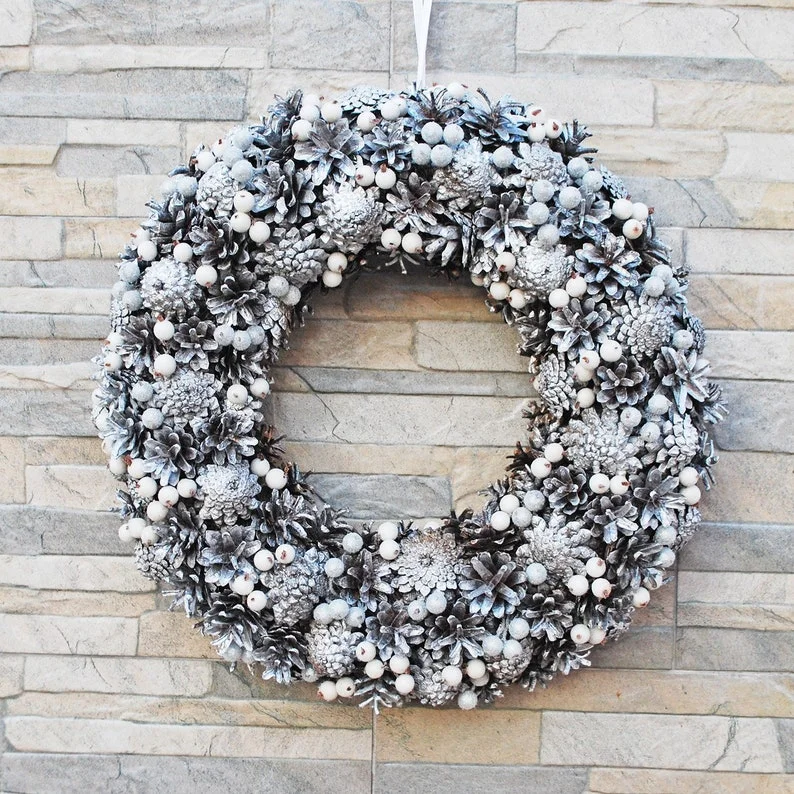 10. Wren plateado invernal de bellotas