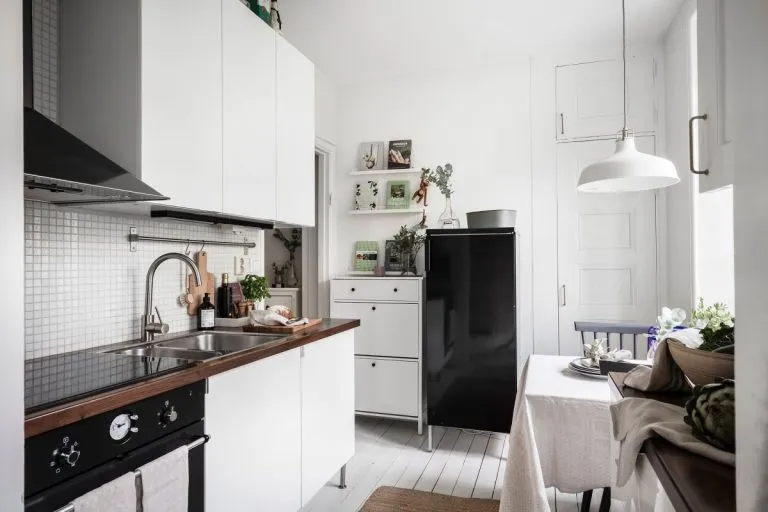 Charming Second-Hand Nordic Mini-Flat