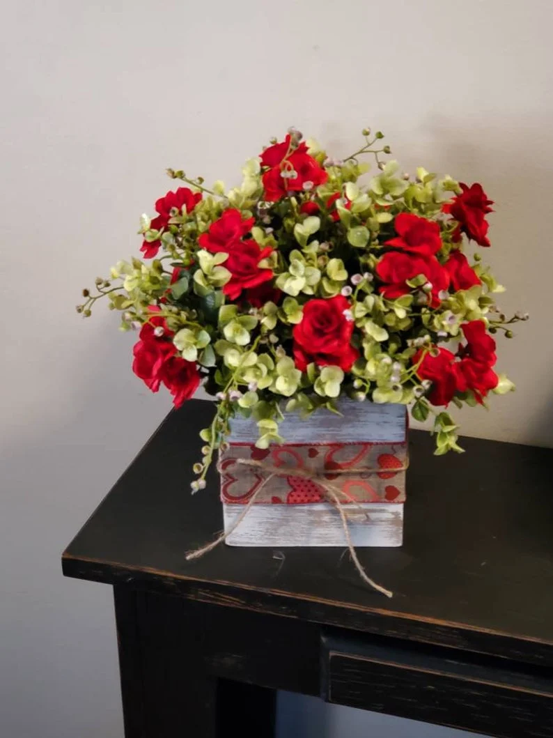13. Valentine's Day Centerpiece