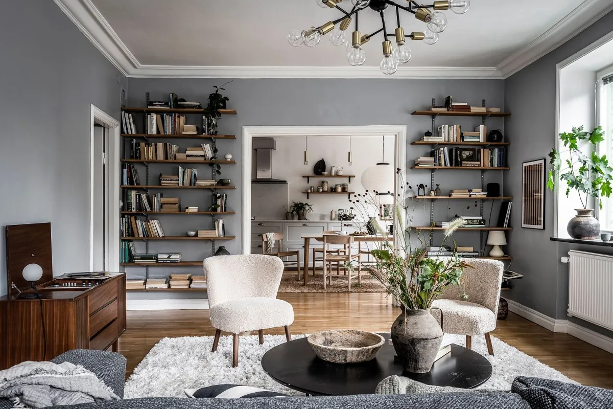 厨房中的正式餐厅