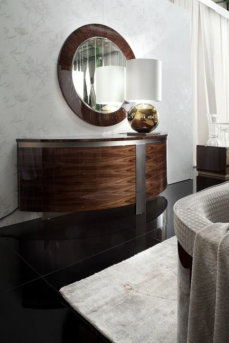 如何选择衣物储物柜