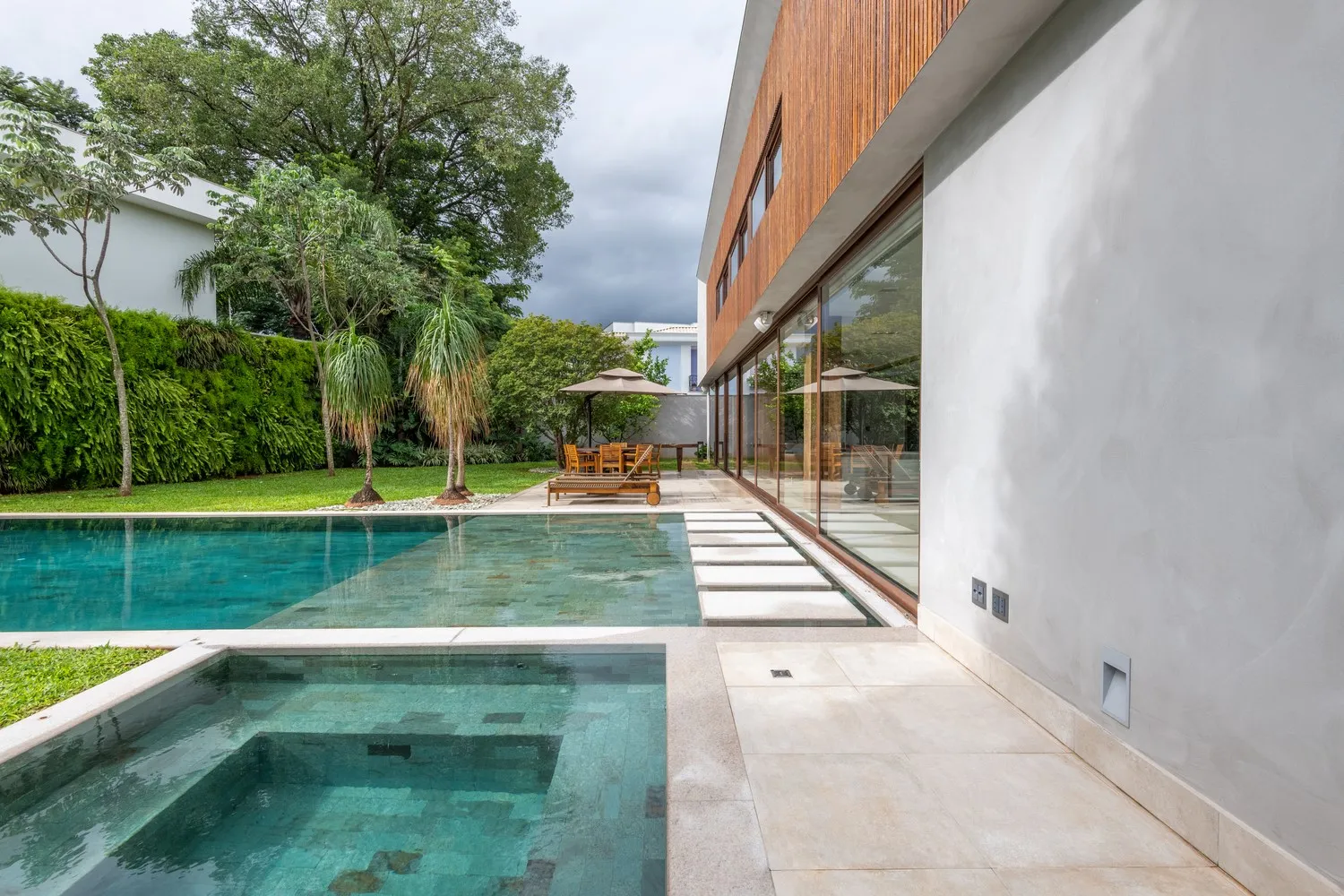 Rio Claro House by Celso Laetano Arquitetura in Rio Claro, Brazil Rio Claro House by Celso Laetano Arquitetura in Rio Claro, Brazil