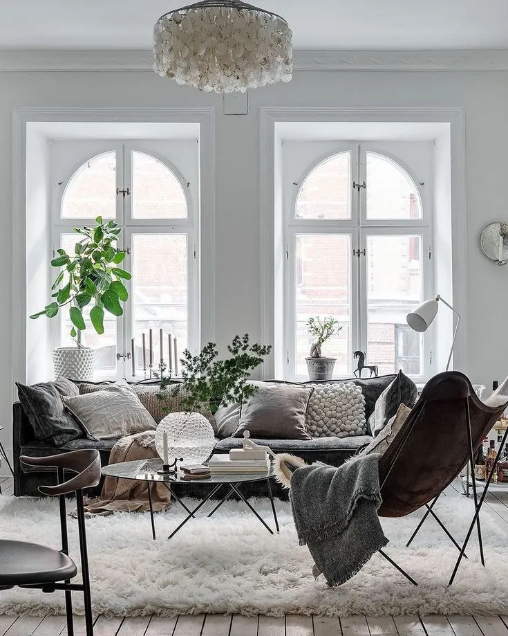 选择最令人惊叹的灰色角式沙发