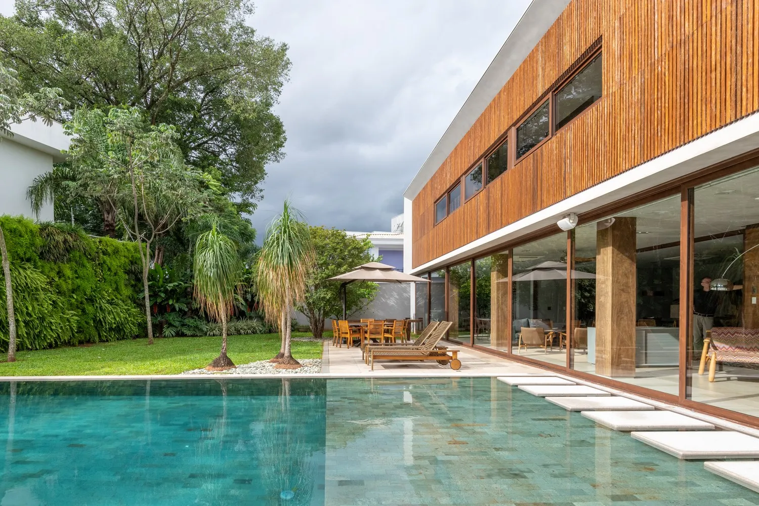 Rio Claro House by Celso Laetano Arquitetura in Rio Claro, Brazil Rio Claro House by Celso Laetano Arquitetura in Rio Claro, Brazil