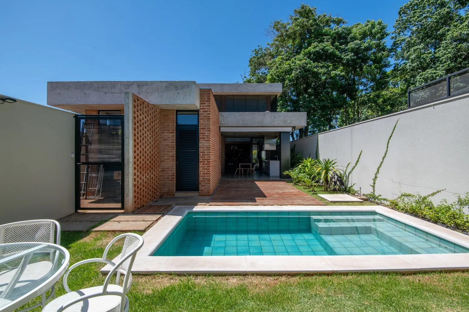 巴西圣卡洛斯森林住宅 lb+mr