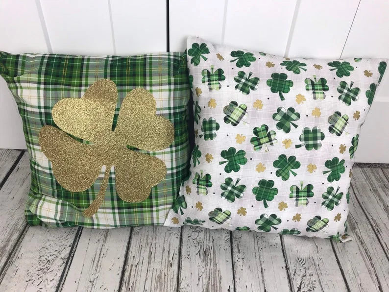 13. Almohadas decorativas con patrones para el Día de San Patricio
