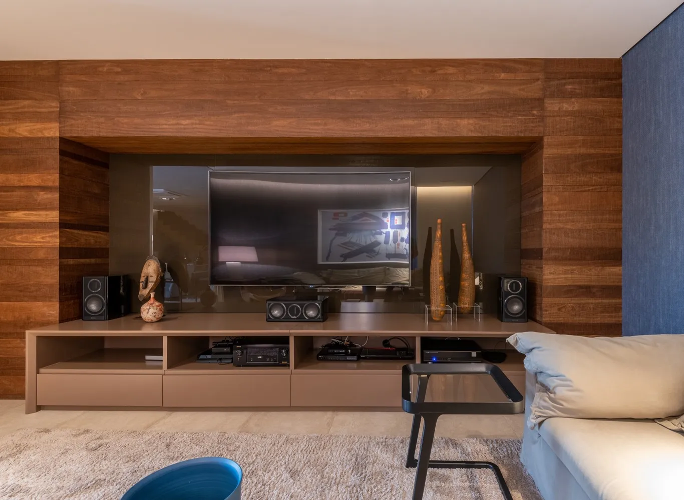 Rio Claro House by Celso Laetano Arquitetura in Rio Claro, Brazil Rio Claro House by Celso Laetano Arquitetura in Rio Claro, Brazil