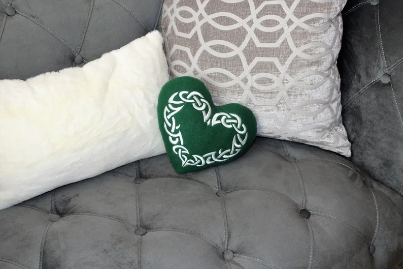 10. Corazones celtas irlandeses para el Día de San Patricio