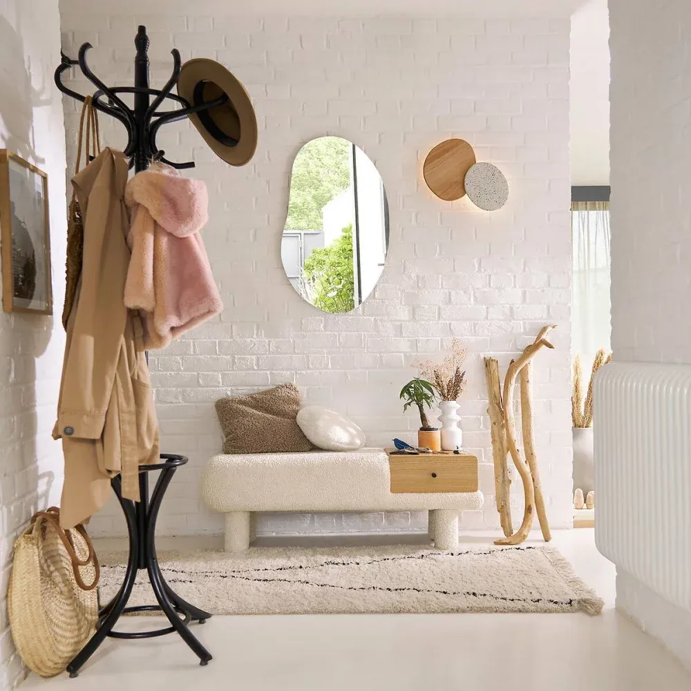 Practical and Stylish Wall Lights