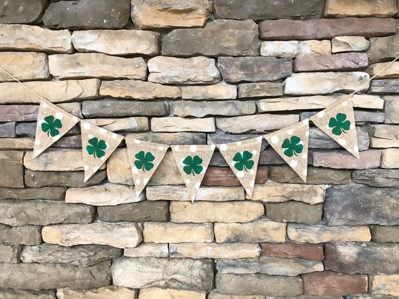 15. St. Patrick’s Day Bunting