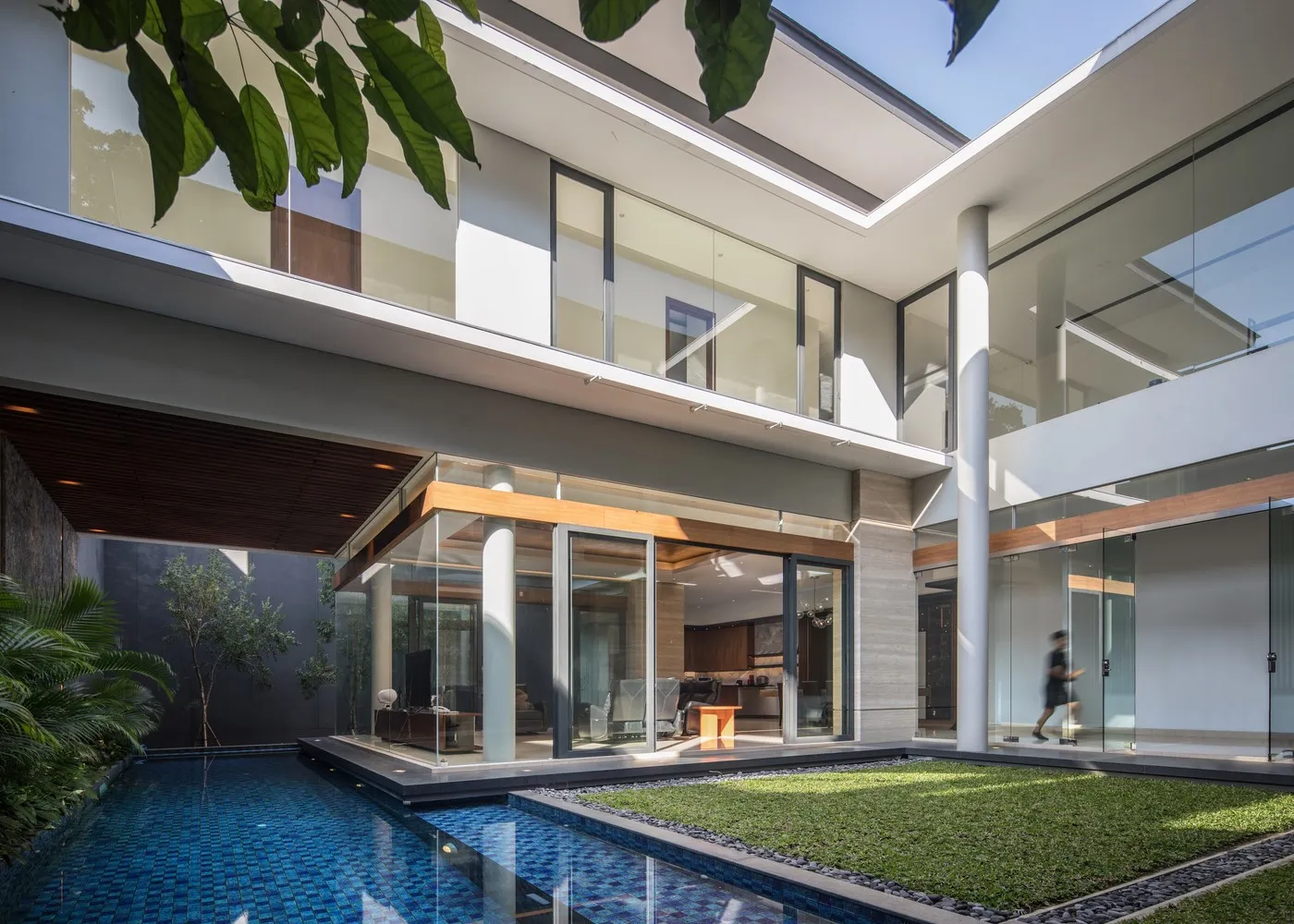 Rakta Studio设计的Bandung住宅,印度尼西亚 Rakta Studio设计的Bandung住宅,印度尼西亚