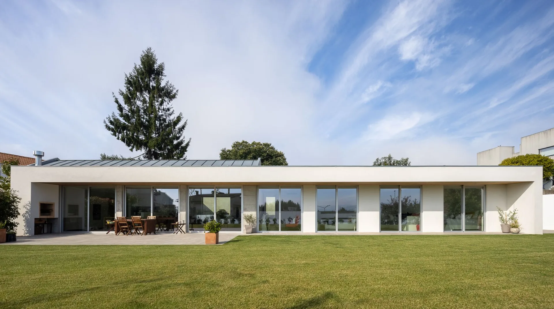 House H by Architect Bruno Gomes in San Juan da Madeira, Portugal House H by Architect Bruno Gomes in San Juan da Madeira, Portugal