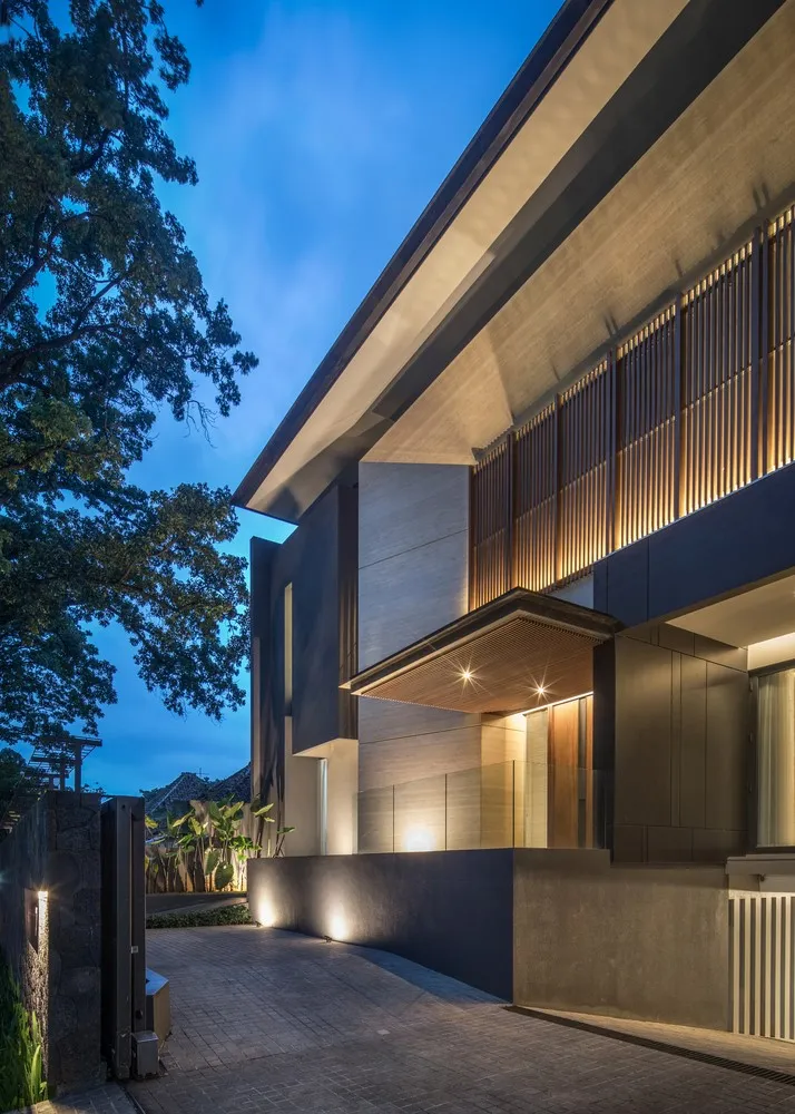 FE-Haus von Rakta Studio in Bandung, Indonesien FE-Haus von Rakta Studio in Bandung, Indonesien