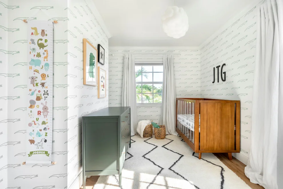 12. Habitación infantil para niño con tema de caimán