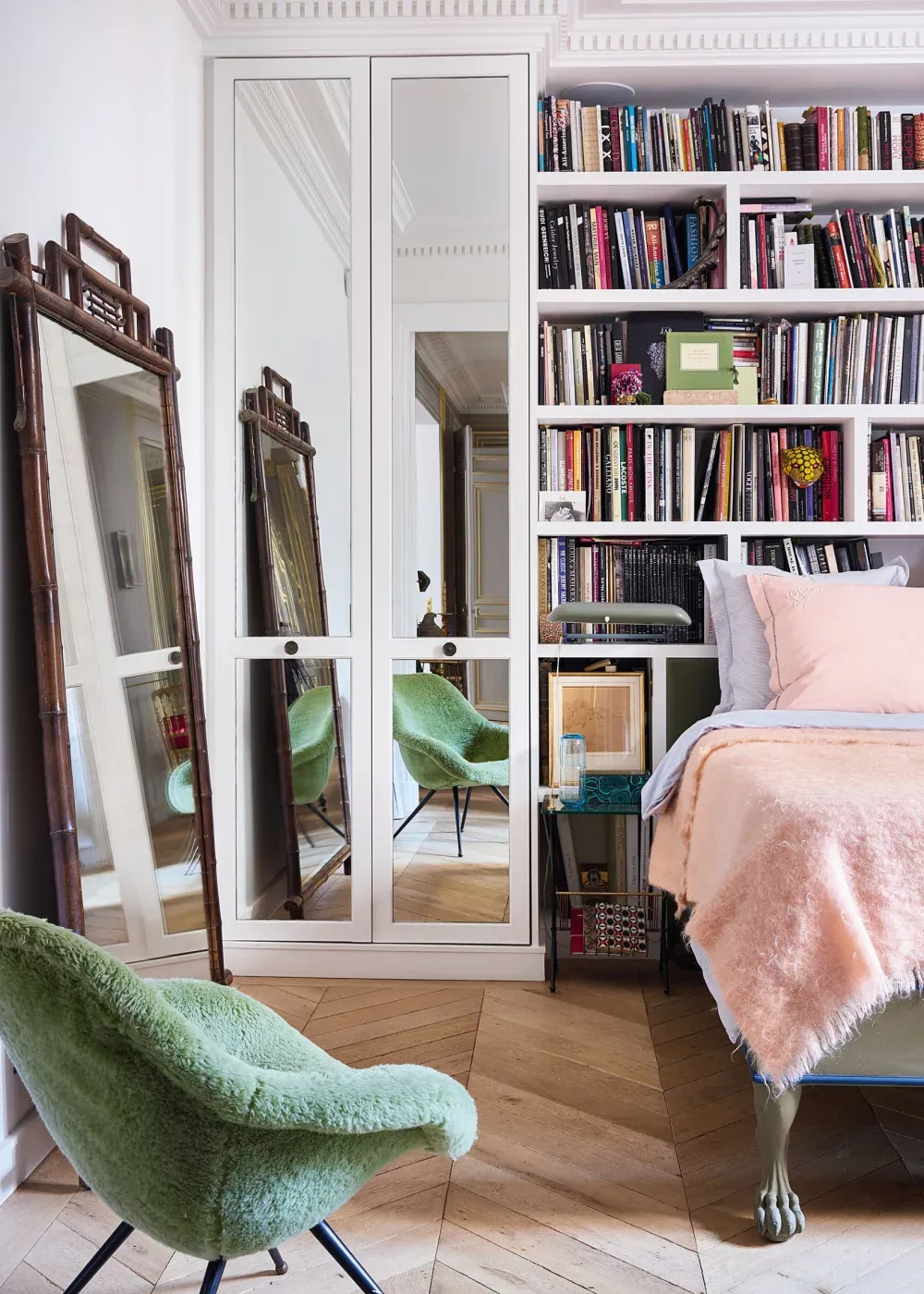 地面镜子的创意设计