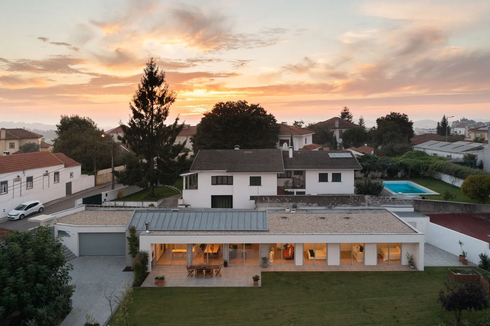 House H by Architect Bruno Gomes in San Juan da Madeira, Portugal House H by Architect Bruno Gomes in San Juan da Madeira, Portugal