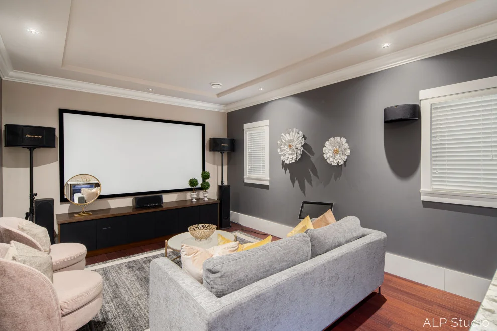 10. Pinuell Crescent, Richmond