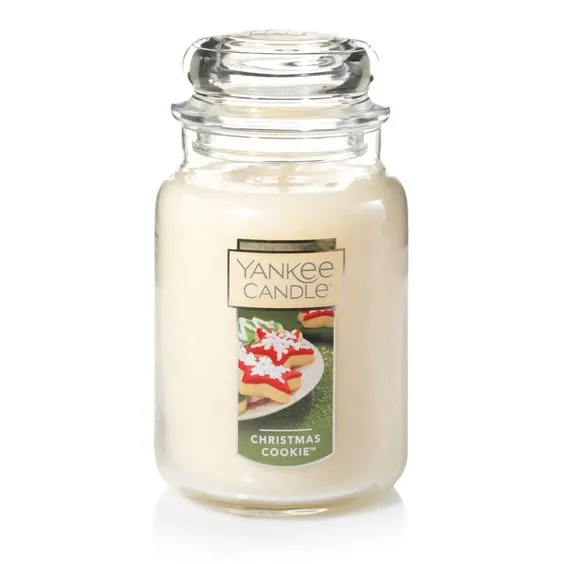 Most Beautiful Candle Scents by Season