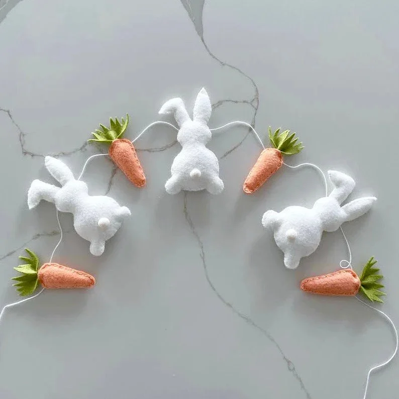 10. Guirnalda de fieltro de Pascua