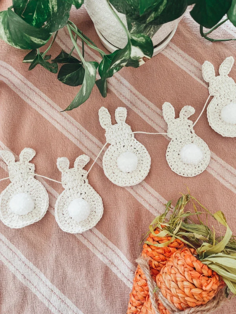 15. 编织兔子花环