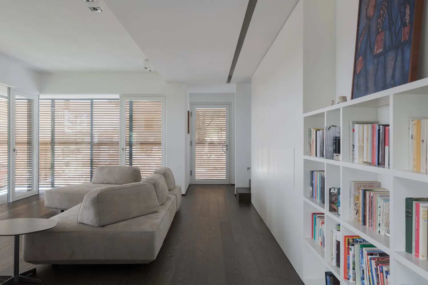 瓦雷泽Studio Ecoarch的NM住宅，意大利