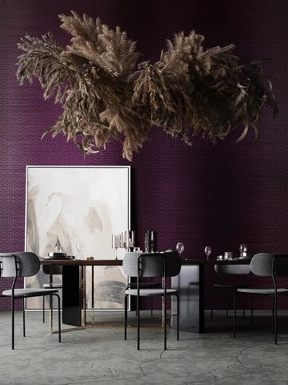 紫色色调的含义及搭配建议