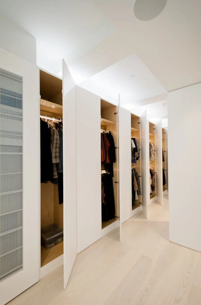 6. Головна Сучасна Шафа