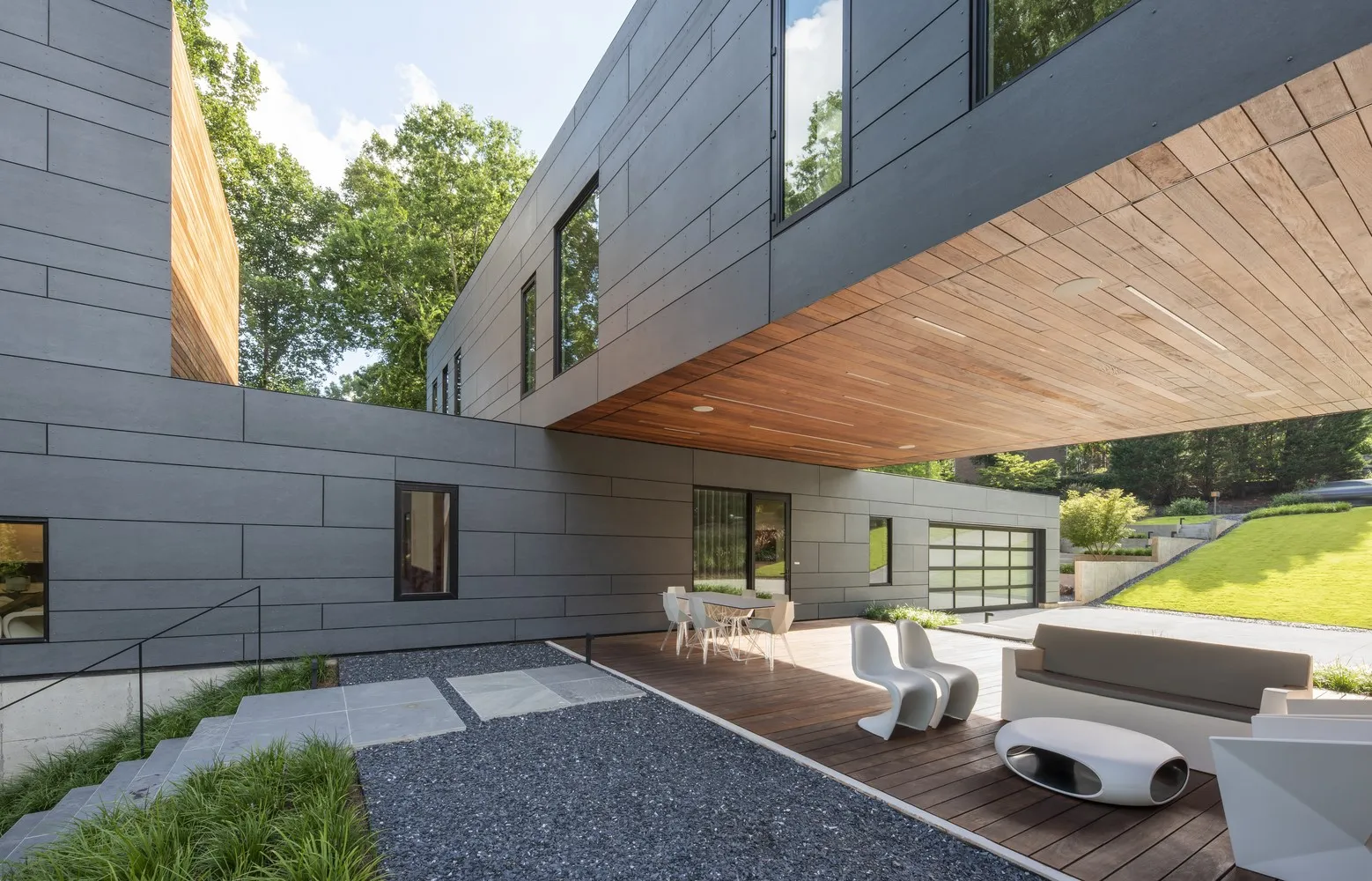 Split Box House by DiG Architects in Atlanta, Georgia Split Box House by DiG Architects in Atlanta, Georgia