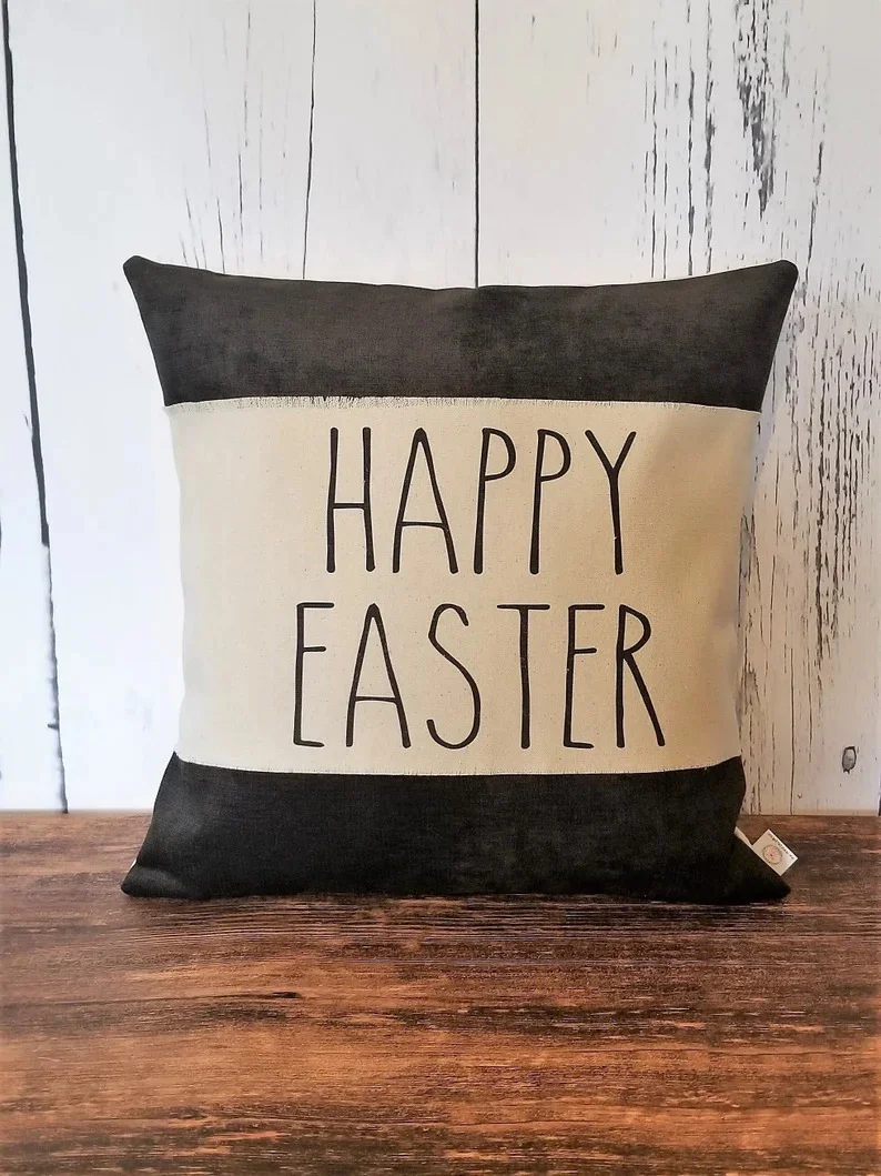 16. 农村风格帆布抱枕