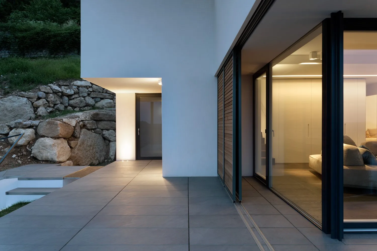 瓦雷泽Studio Ecoarch的NM住宅，意大利