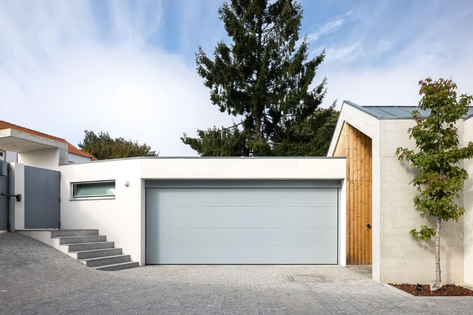 House H by Architect Bruno Gomes in San Juan da Madeira, Portugal House H by Architect Bruno Gomes in San Juan da Madeira, Portugal