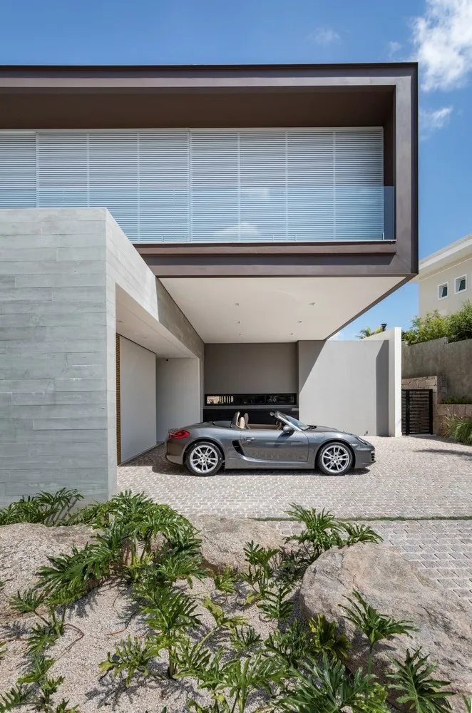 玛鲁巴住宅由帕多瓦尼建筑事务所在坎皮纳斯,巴西 玛鲁巴住宅由帕多瓦尼建筑事务所在坎皮纳斯,巴西