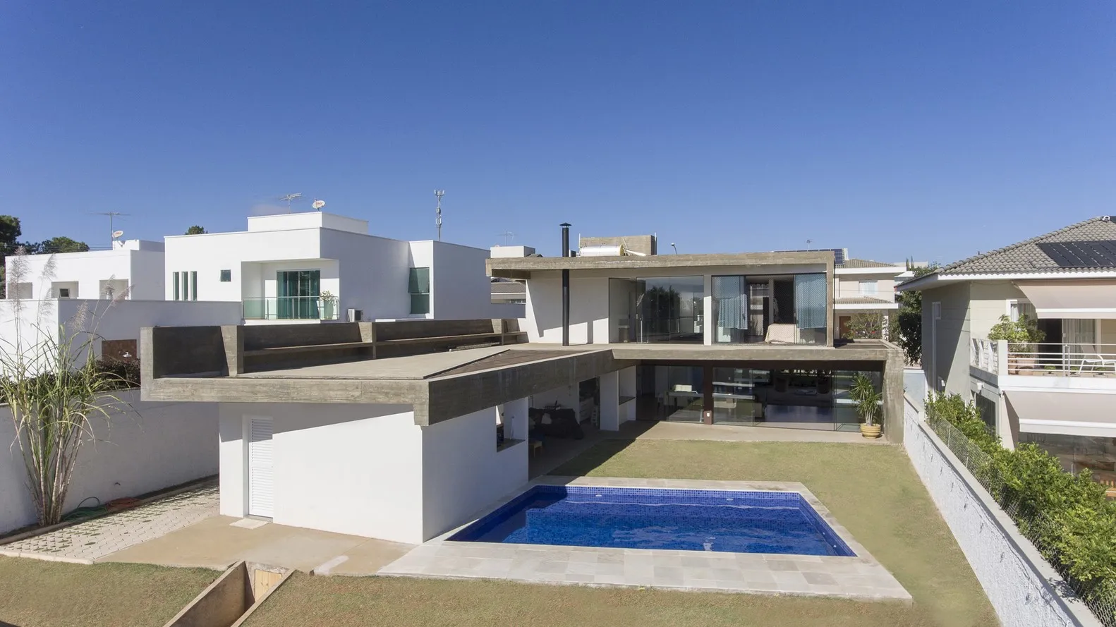 巴西CoDA Arquitetos工作室的本泰斯住宅