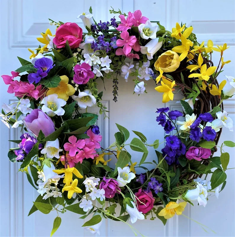 7. Collar floral colorido