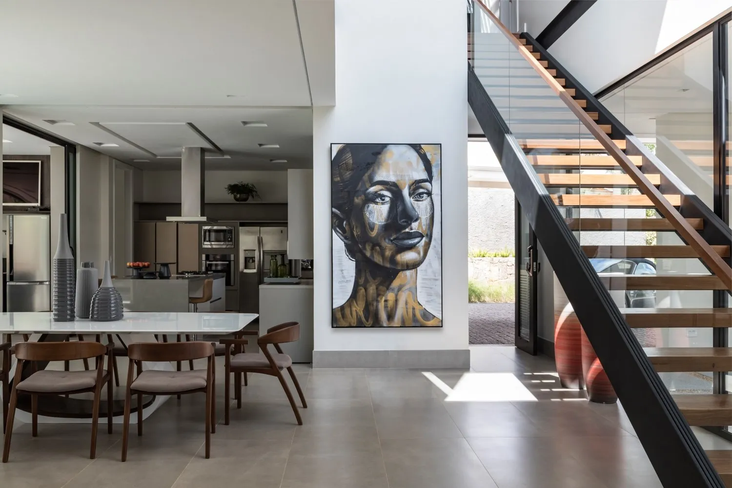 玛鲁巴住宅由帕多瓦尼建筑事务所在坎皮纳斯,巴西 玛鲁巴住宅由帕多瓦尼建筑事务所在坎皮纳斯,巴西