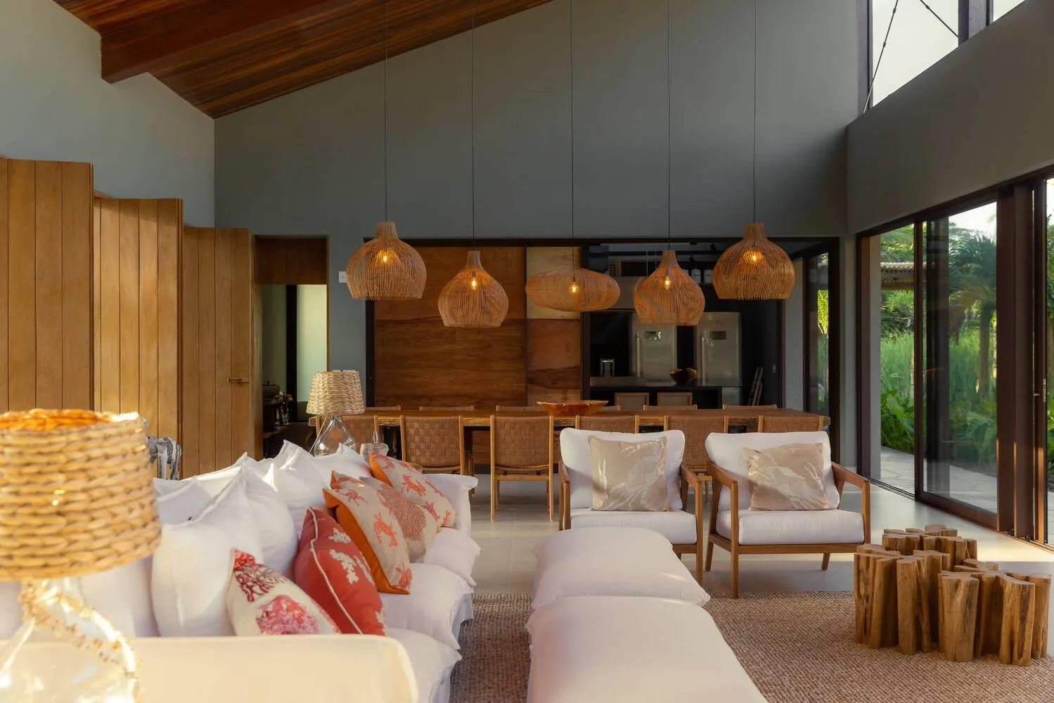 FL住宅由Anastasia Arquitetos设计,位于巴西圣安德烈 FL住宅由Anastasia Arquitetos设计,位于巴西圣安德烈