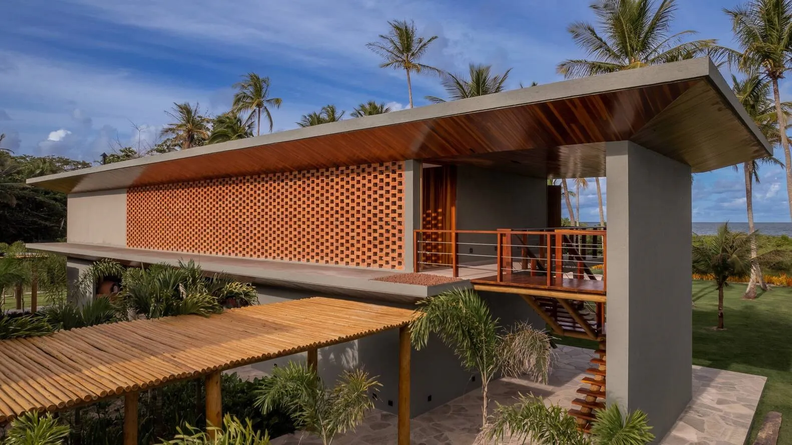 FL住宅由Anastasia Arquitetos设计,位于巴西圣安德烈 FL住宅由Anastasia Arquitetos设计,位于巴西圣安德烈