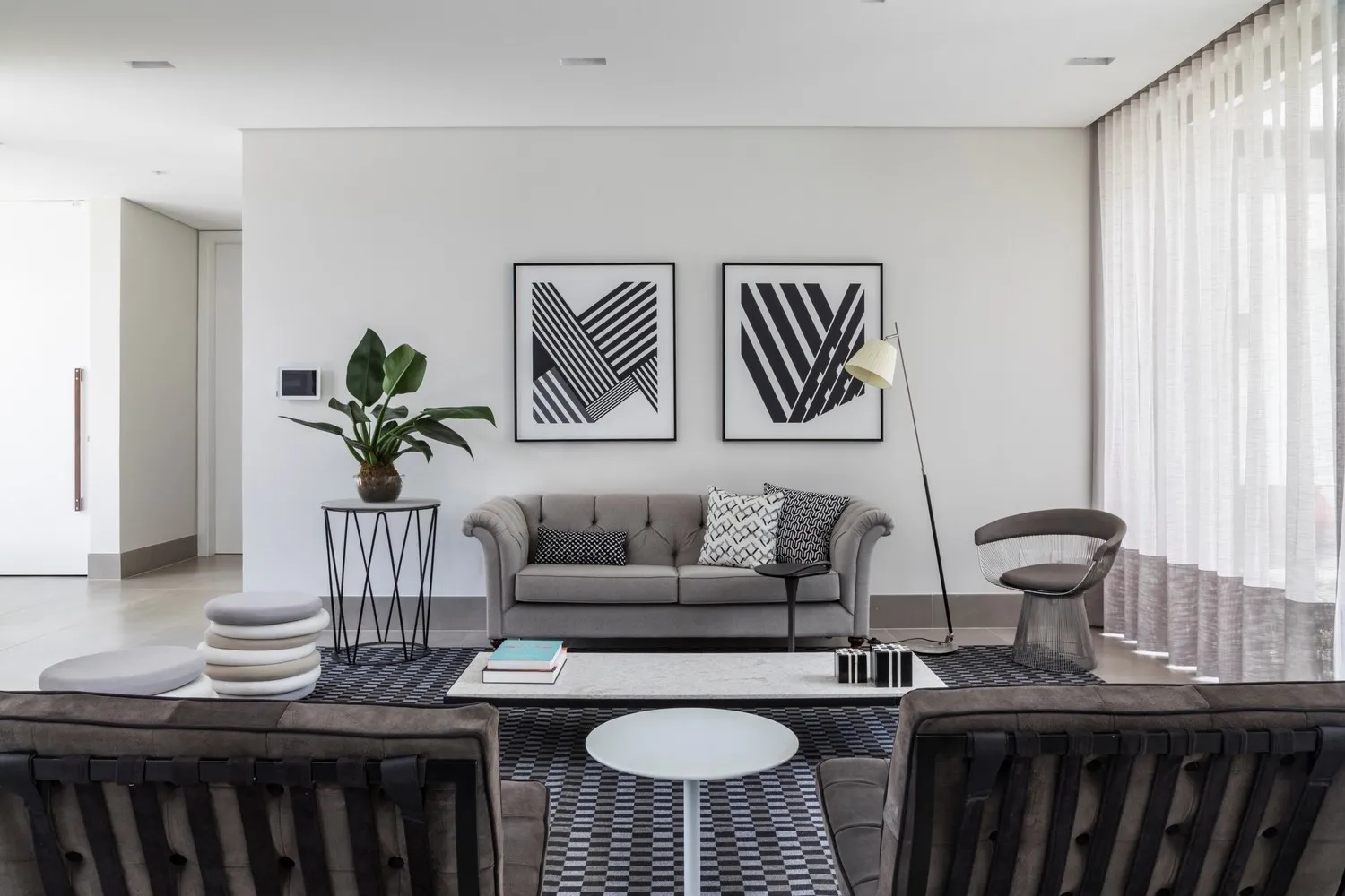 玛鲁巴住宅由帕多瓦尼建筑事务所在坎皮纳斯,巴西 玛鲁巴住宅由帕多瓦尼建筑事务所在坎皮纳斯,巴西