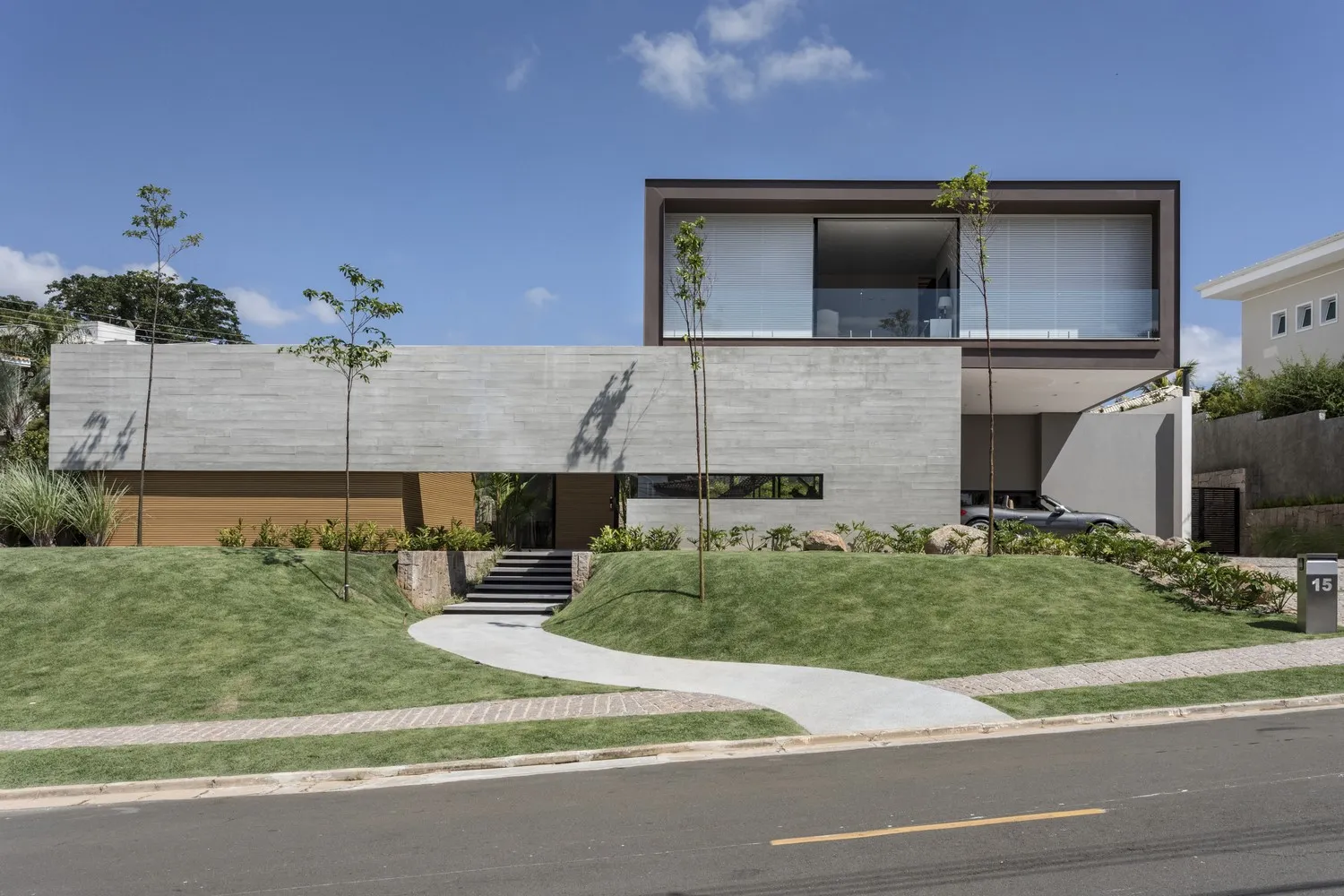 玛鲁巴住宅由帕多瓦尼建筑事务所在坎皮纳斯,巴西 玛鲁巴住宅由帕多瓦尼建筑事务所在坎皮纳斯,巴西