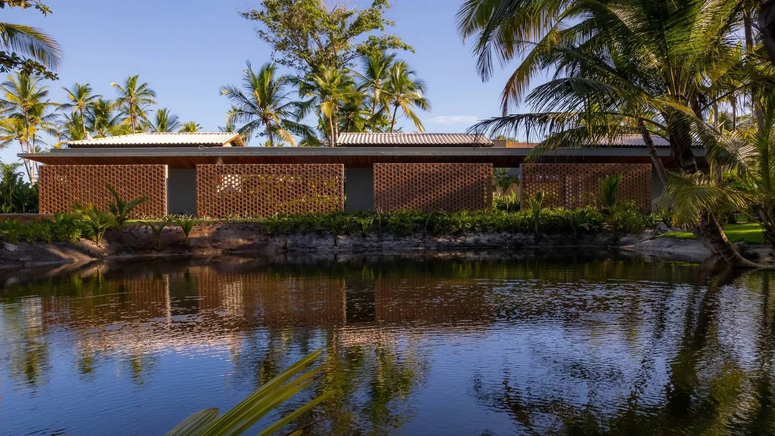 FL住宅由Anastasia Arquitetos设计,位于巴西圣安德烈 FL住宅由Anastasia Arquitetos设计,位于巴西圣安德烈