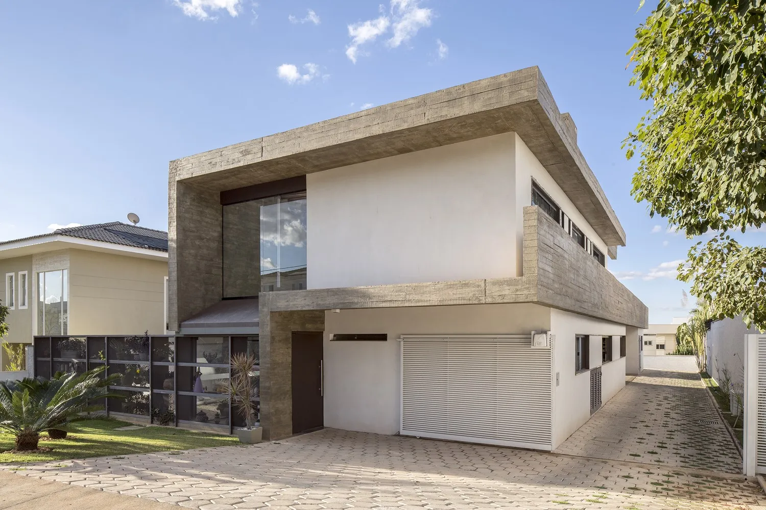 巴西CoDA Arquitetos工作室的本泰斯住宅