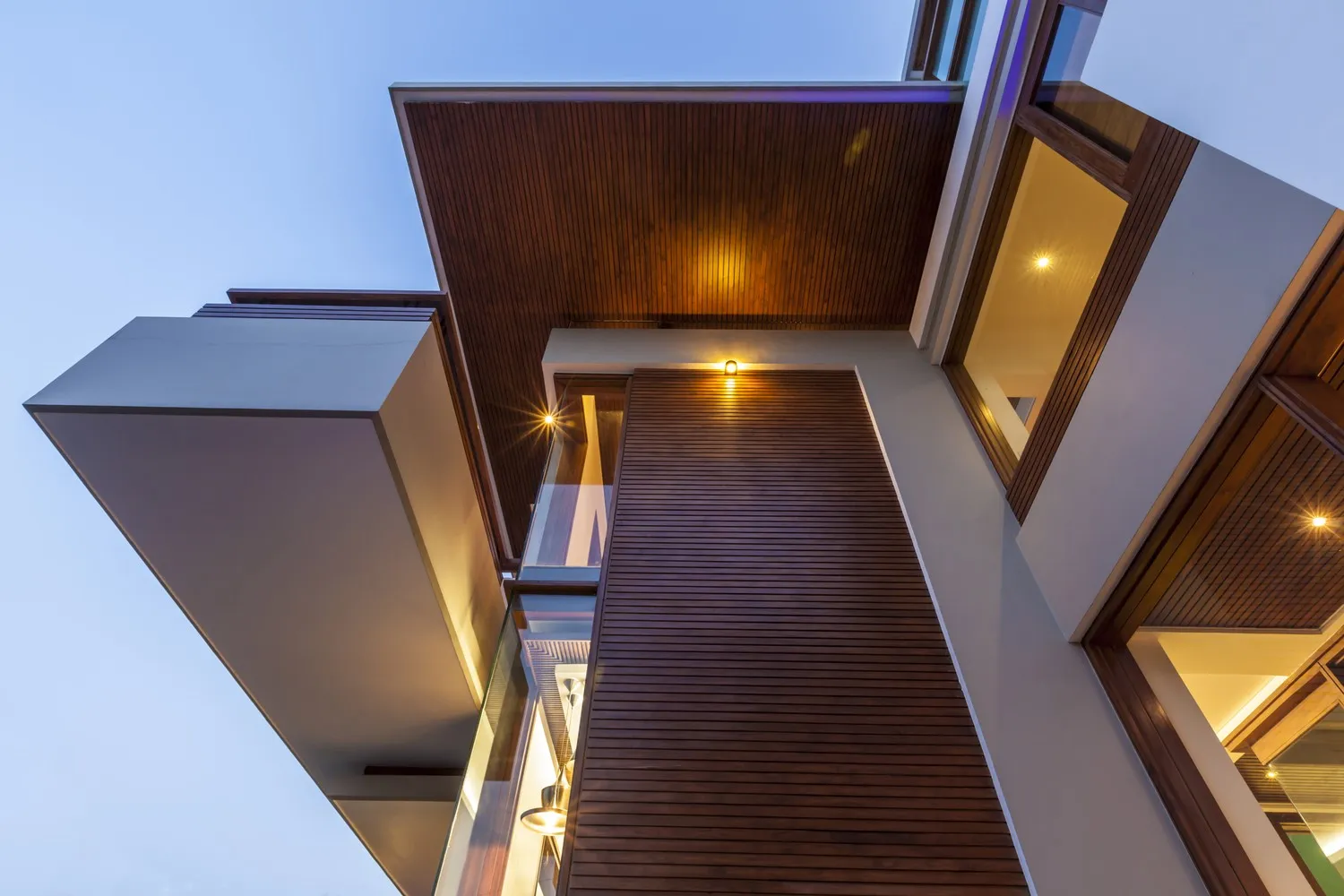 House with Double Internal Courtyard by Charged Voids in Chandigarh, India